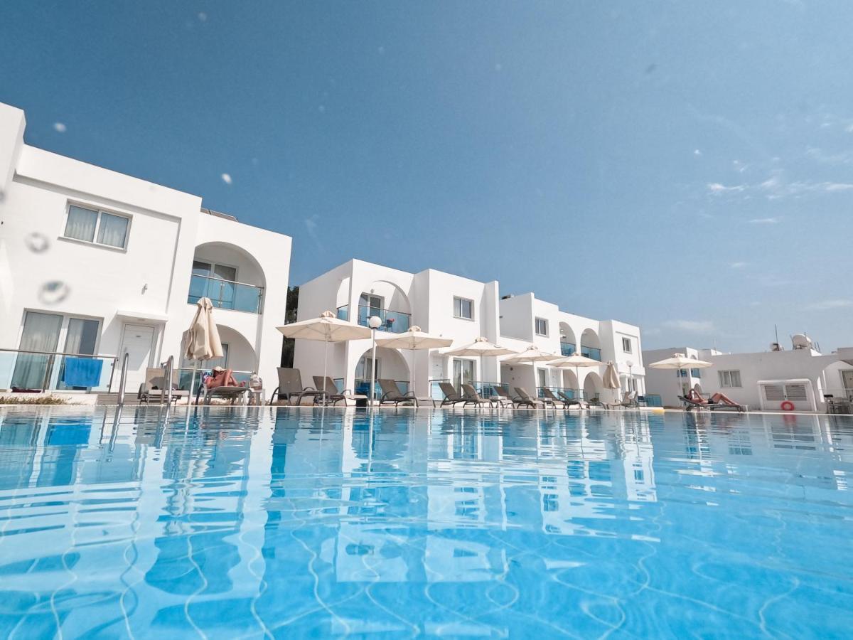 Kaos Hotel Apartments Ayia Napa Exterior foto