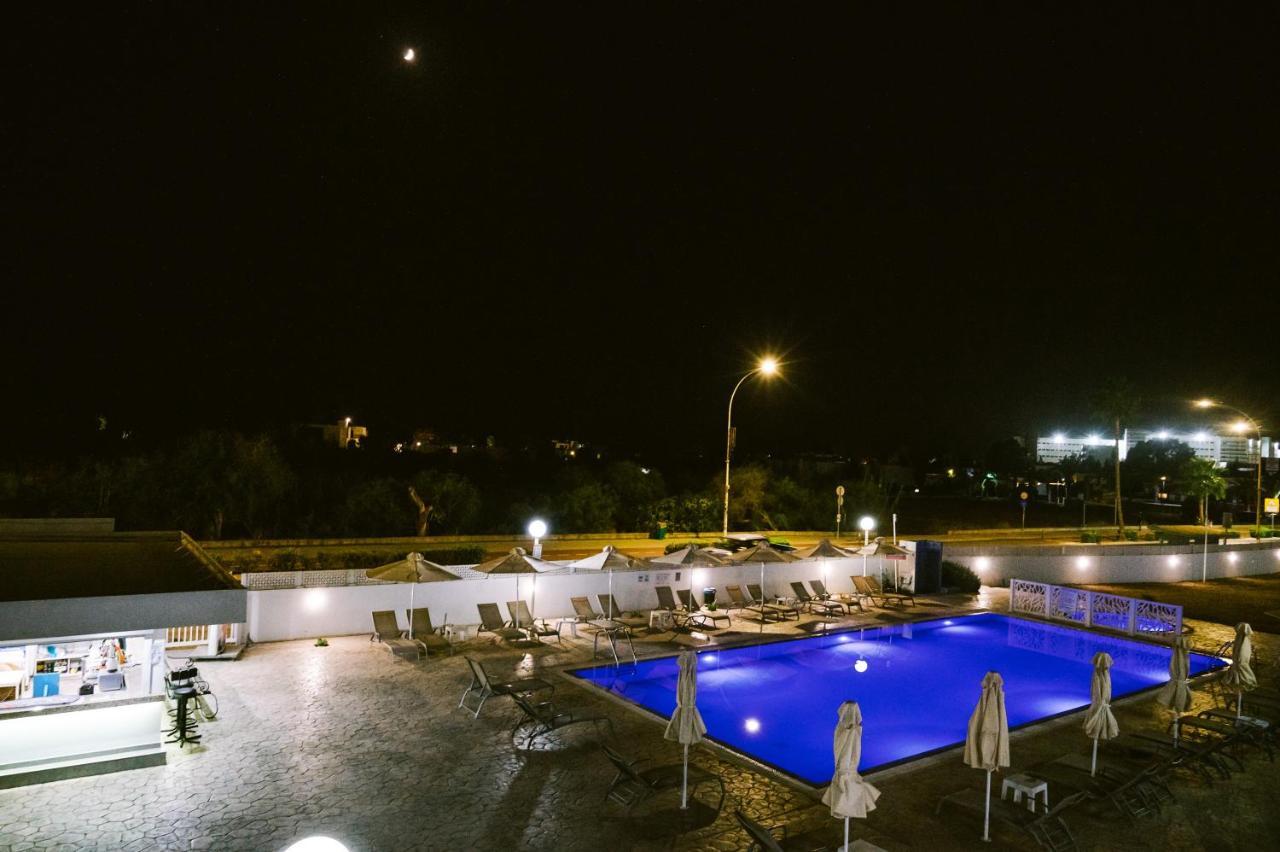 Kaos Hotel Apartments Ayia Napa Exterior foto