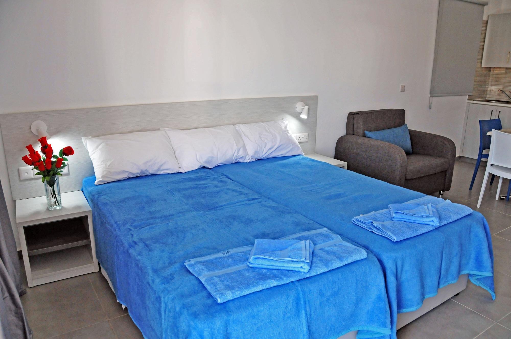 Kaos Hotel Apartments Ayia Napa Exterior foto