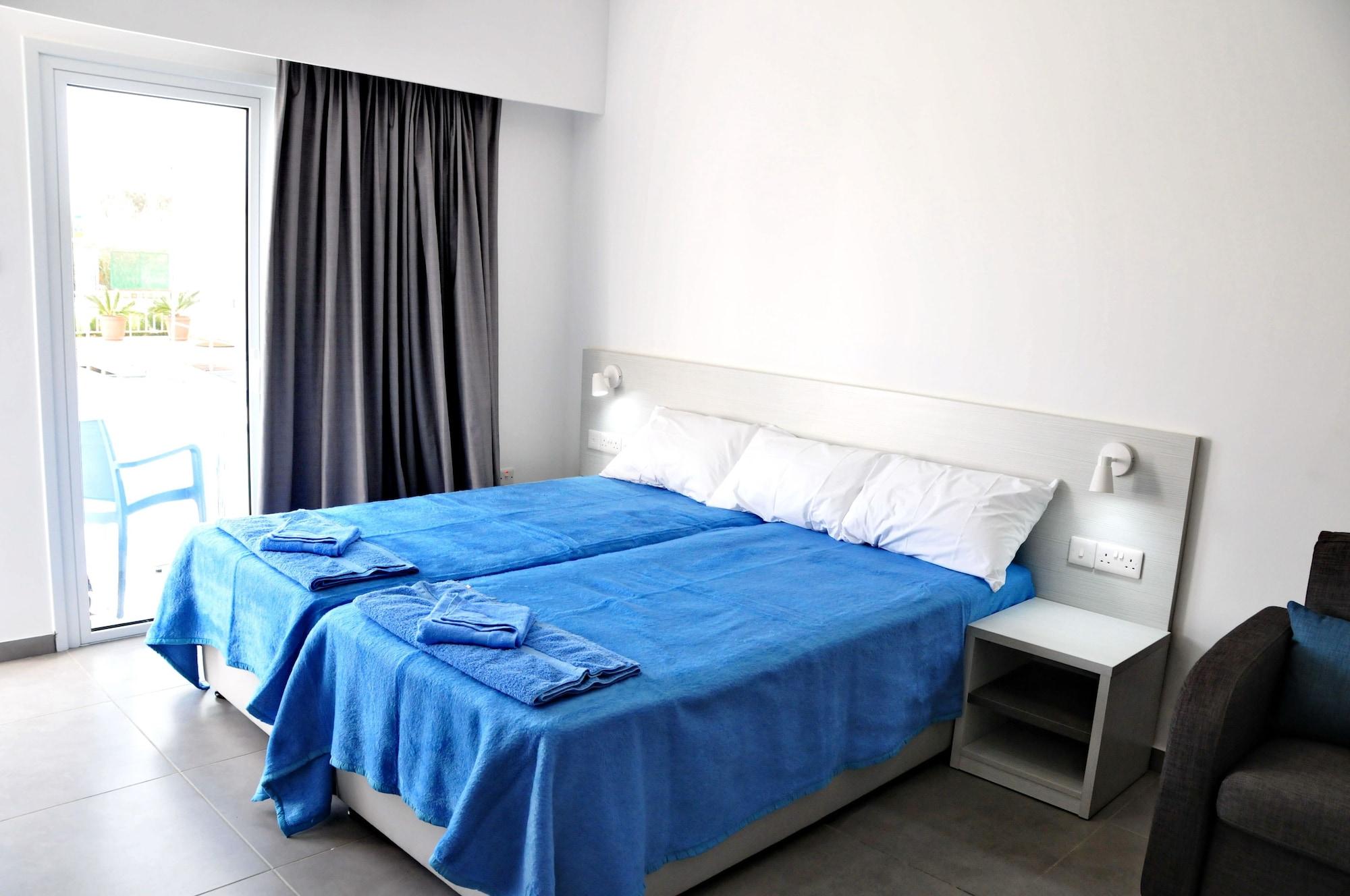 Kaos Hotel Apartments Ayia Napa Exterior foto