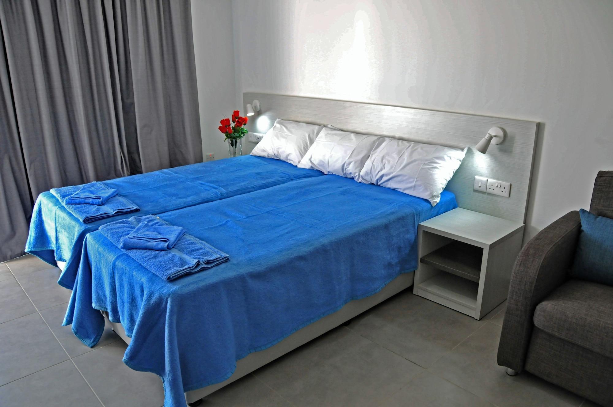 Kaos Hotel Apartments Ayia Napa Exterior foto