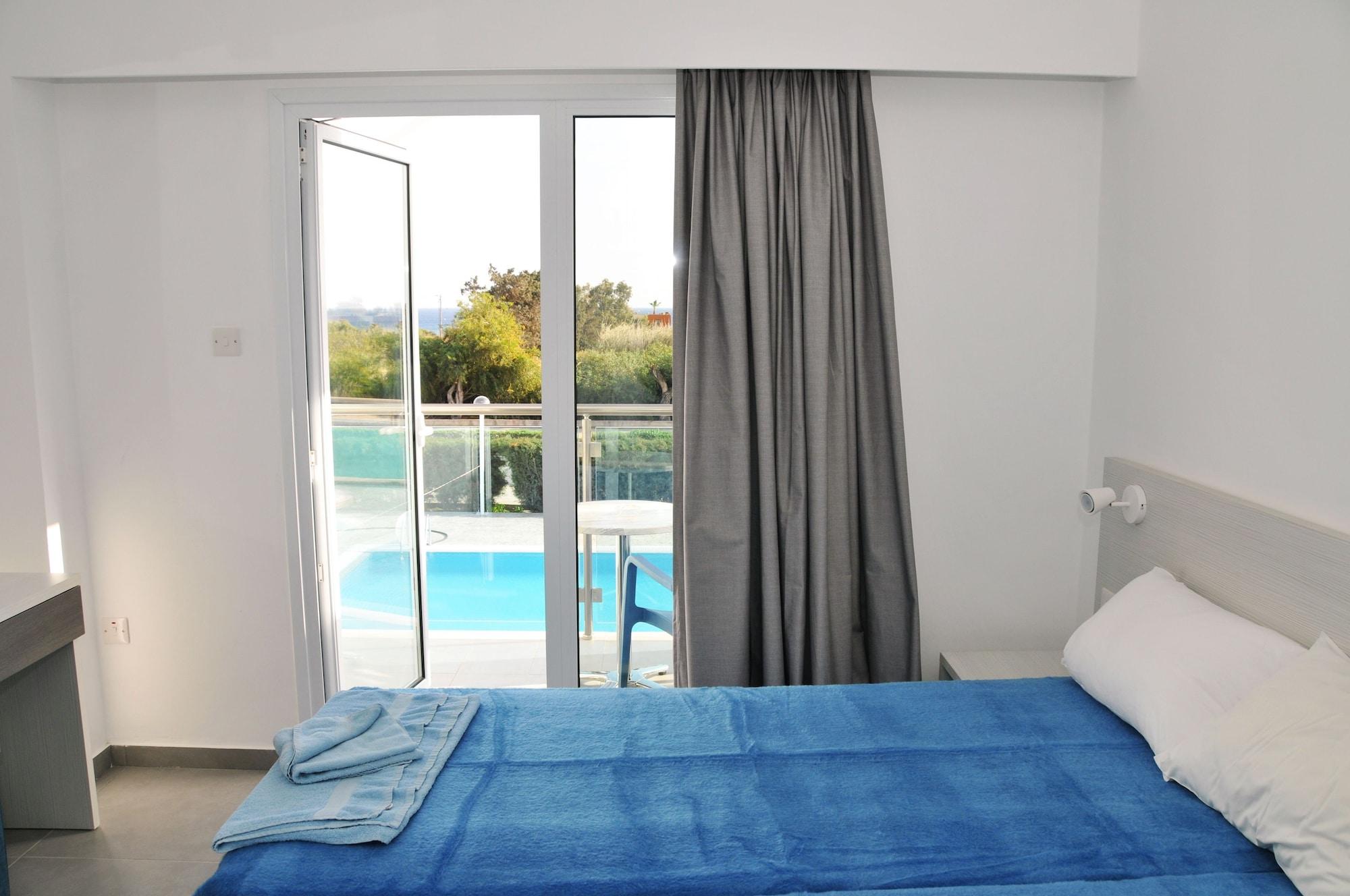 Kaos Hotel Apartments Ayia Napa Exterior foto