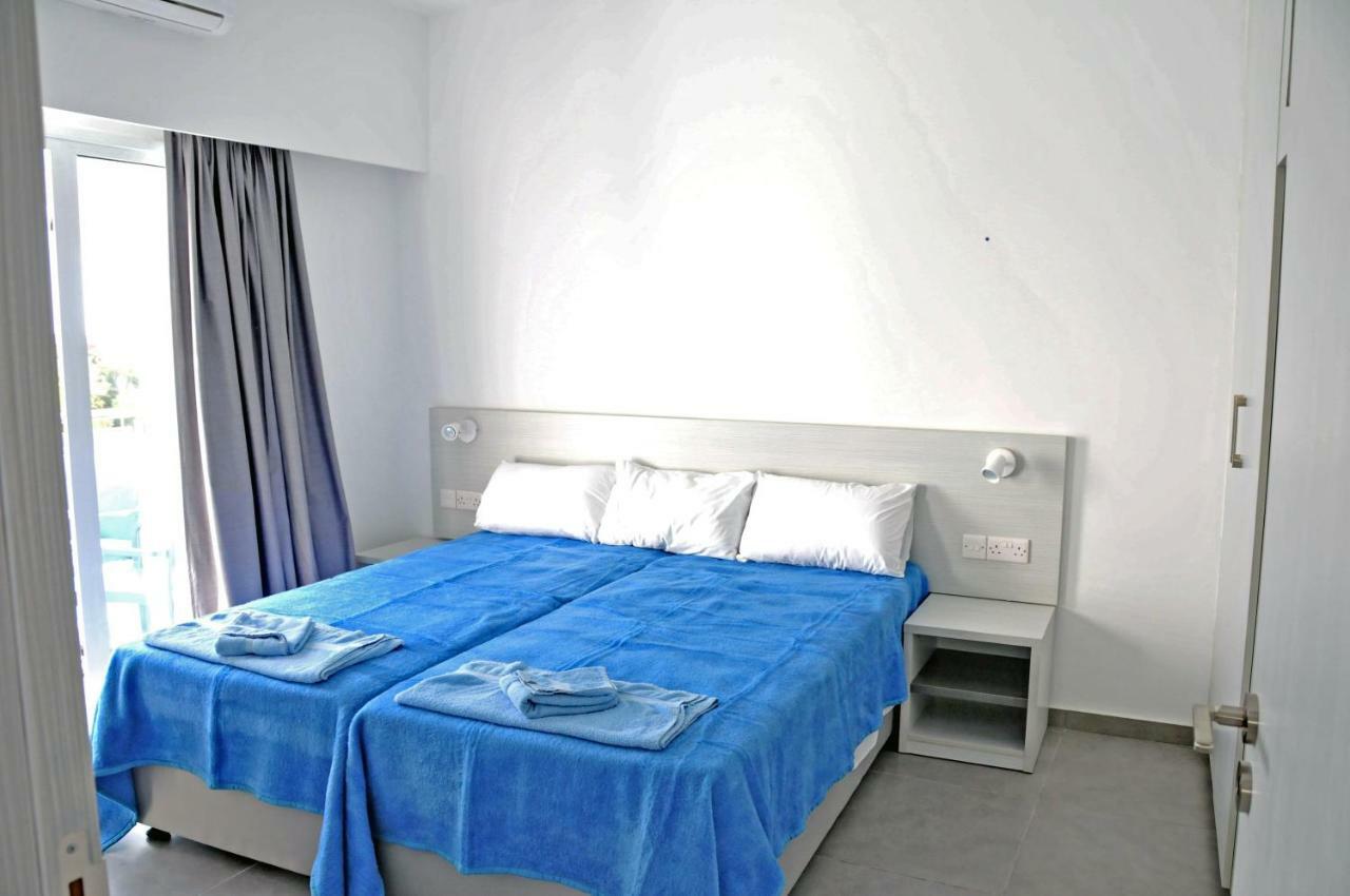 Kaos Hotel Apartments Ayia Napa Exterior foto