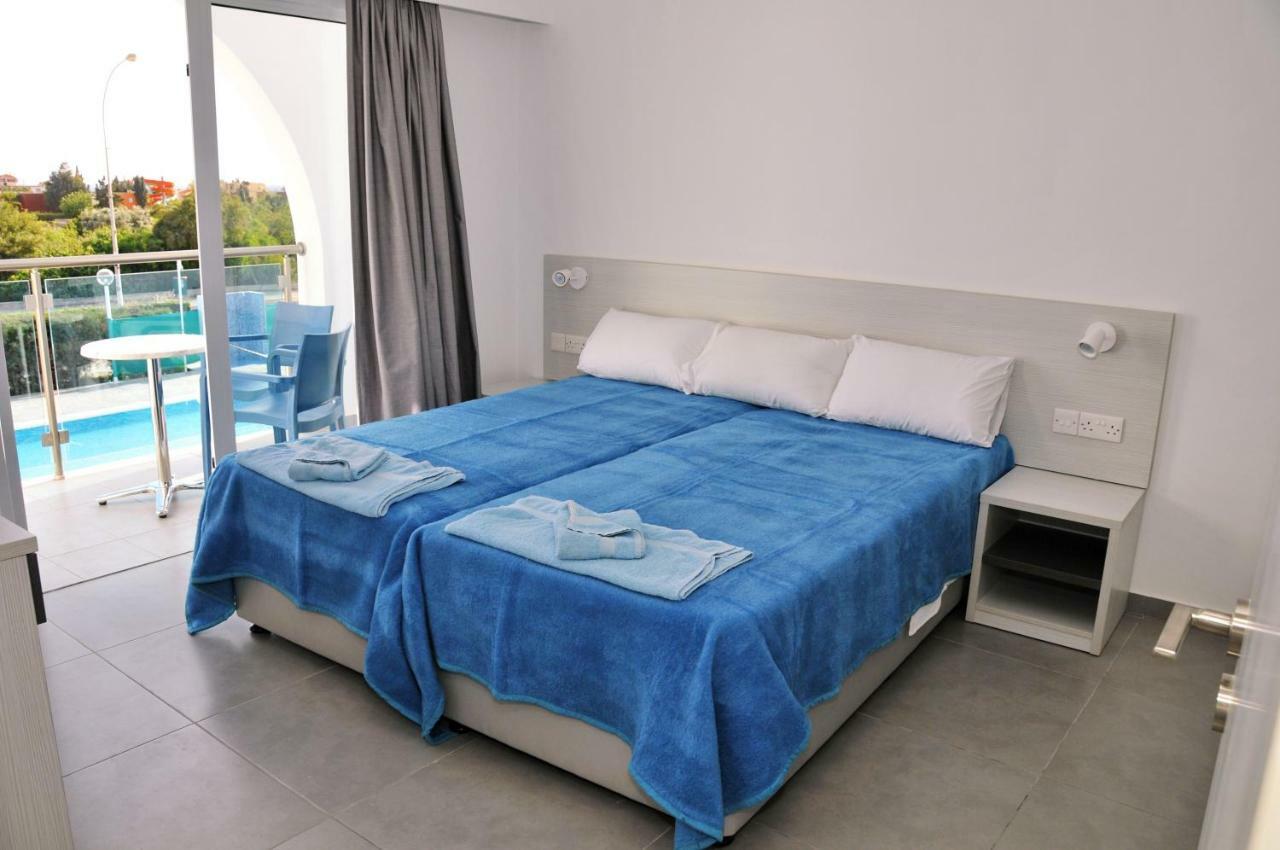 Kaos Hotel Apartments Ayia Napa Exterior foto